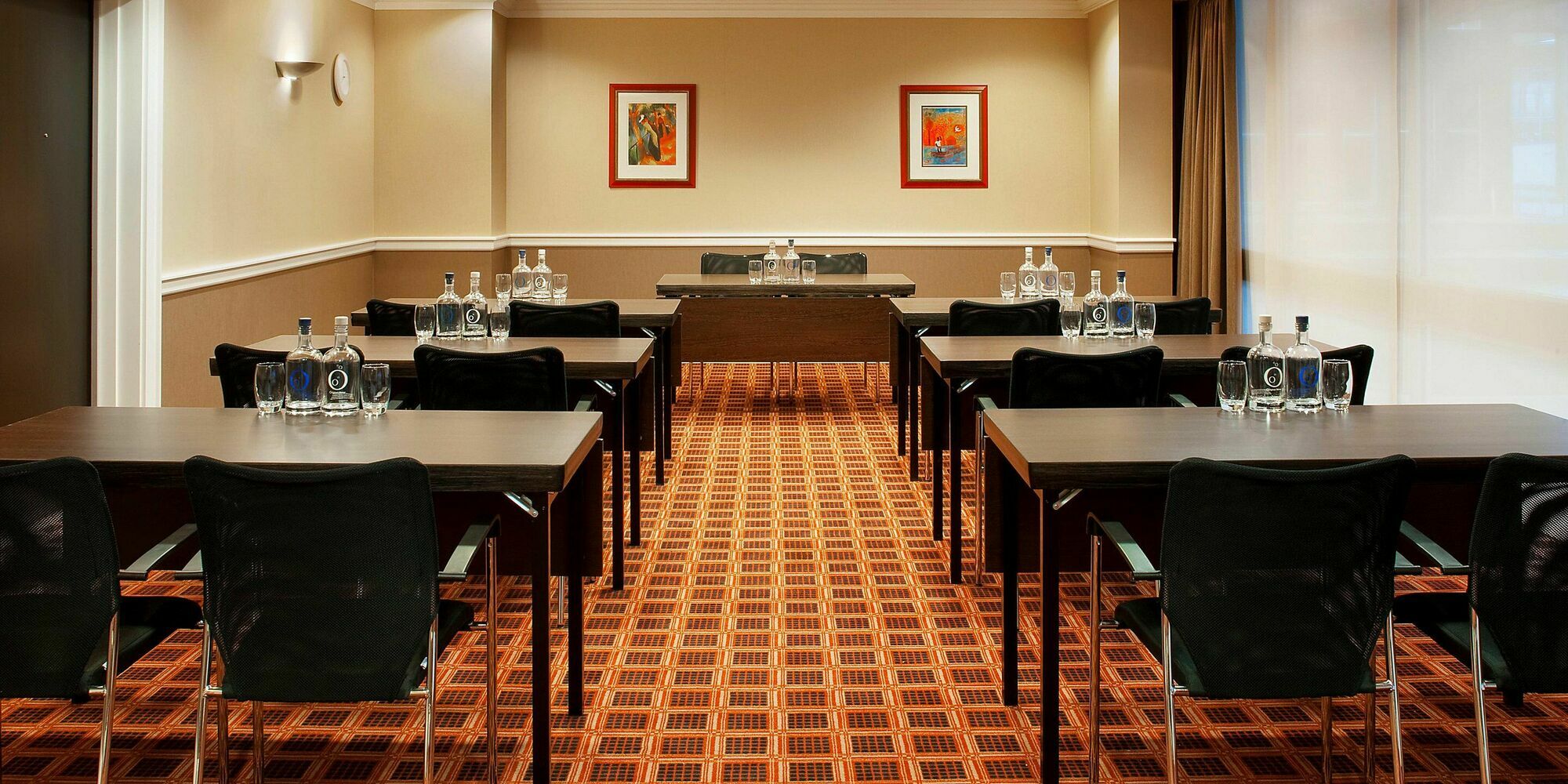 Holiday Inn אמסטרדם עסק תמונה