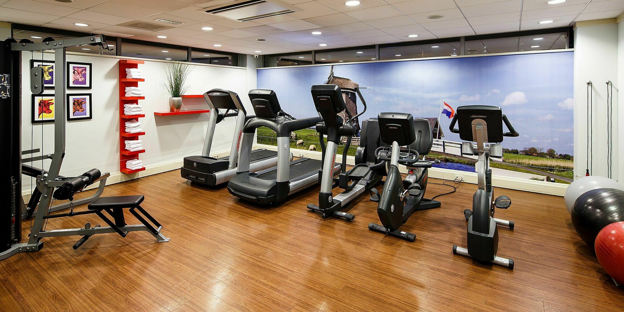 Holiday Inn אמסטרדם מתקנים תמונה